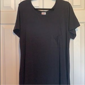 Lularoe solid black Carly